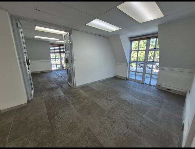 173M² OFFICE TO LET IN MORNINGSIDE